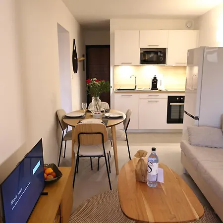 Apartament Corsica Bellezza - T2 Avec Piscine & Privee