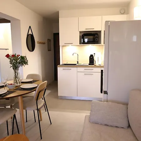Corsica Bellezza - T2 Avec Piscine & Privee